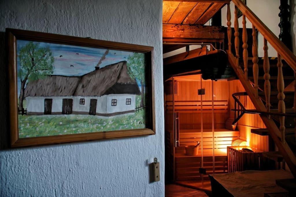Stilvolles Landhaus Im Dreilaendereck Felsőszölnök Exterior foto